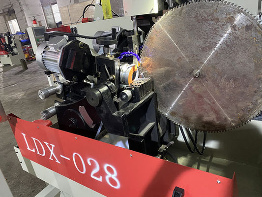 Máquina de rectificación de cuchillas con doble cabeza de rectificación CNC automática LDX-028A