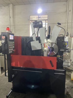 LDX-026A Máquina de molienda de punta y ángulo trasero con hoja de sierra circular CNC TCT